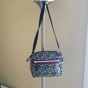 Tommy Hilfiger Mini Cross body Bag